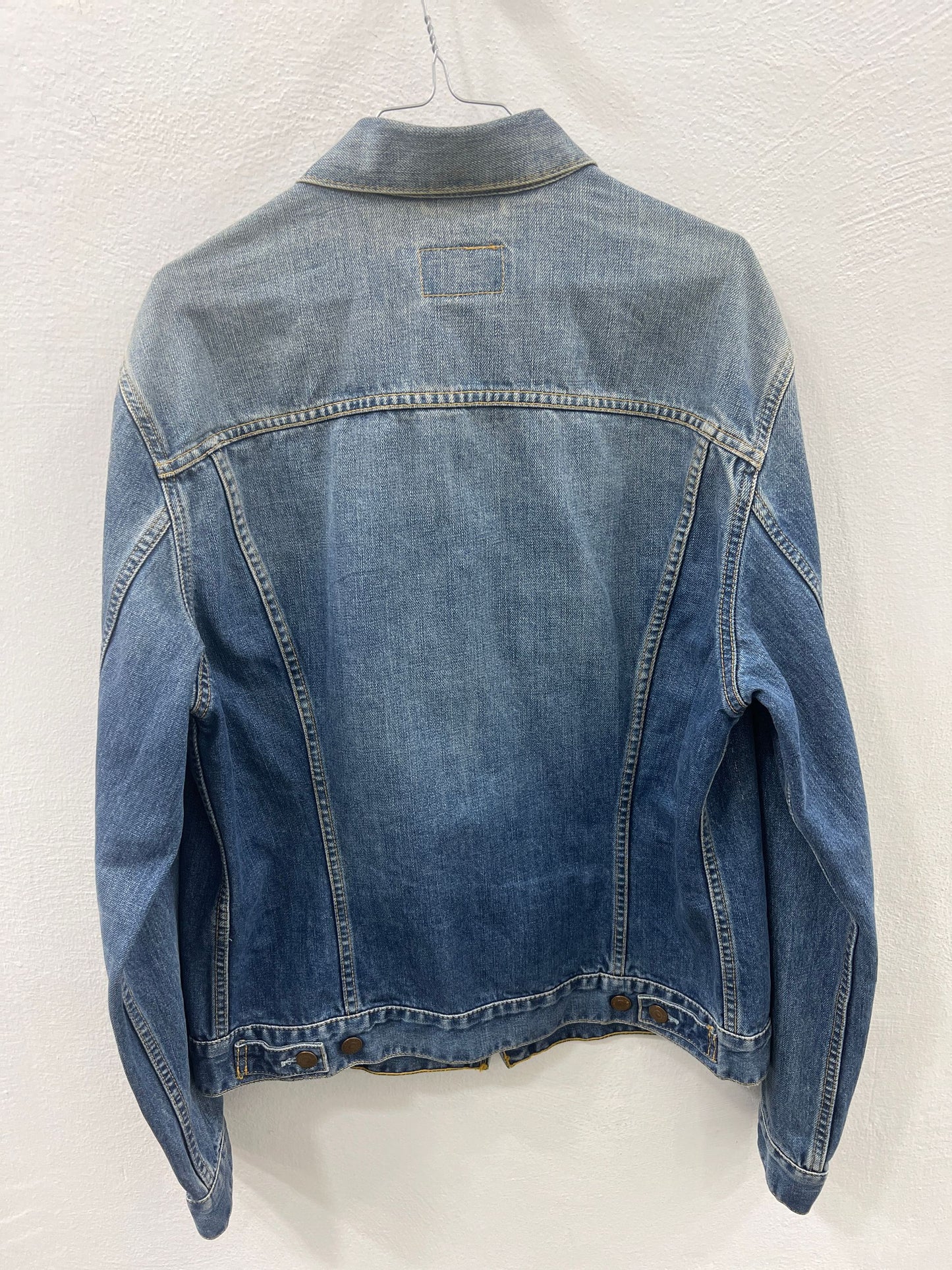 giubbino levis