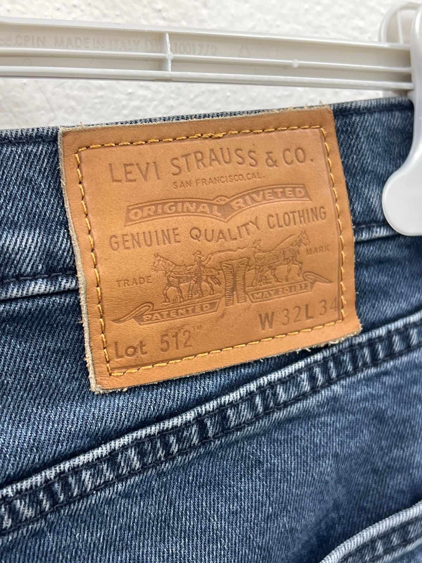 Pantaloni levi's