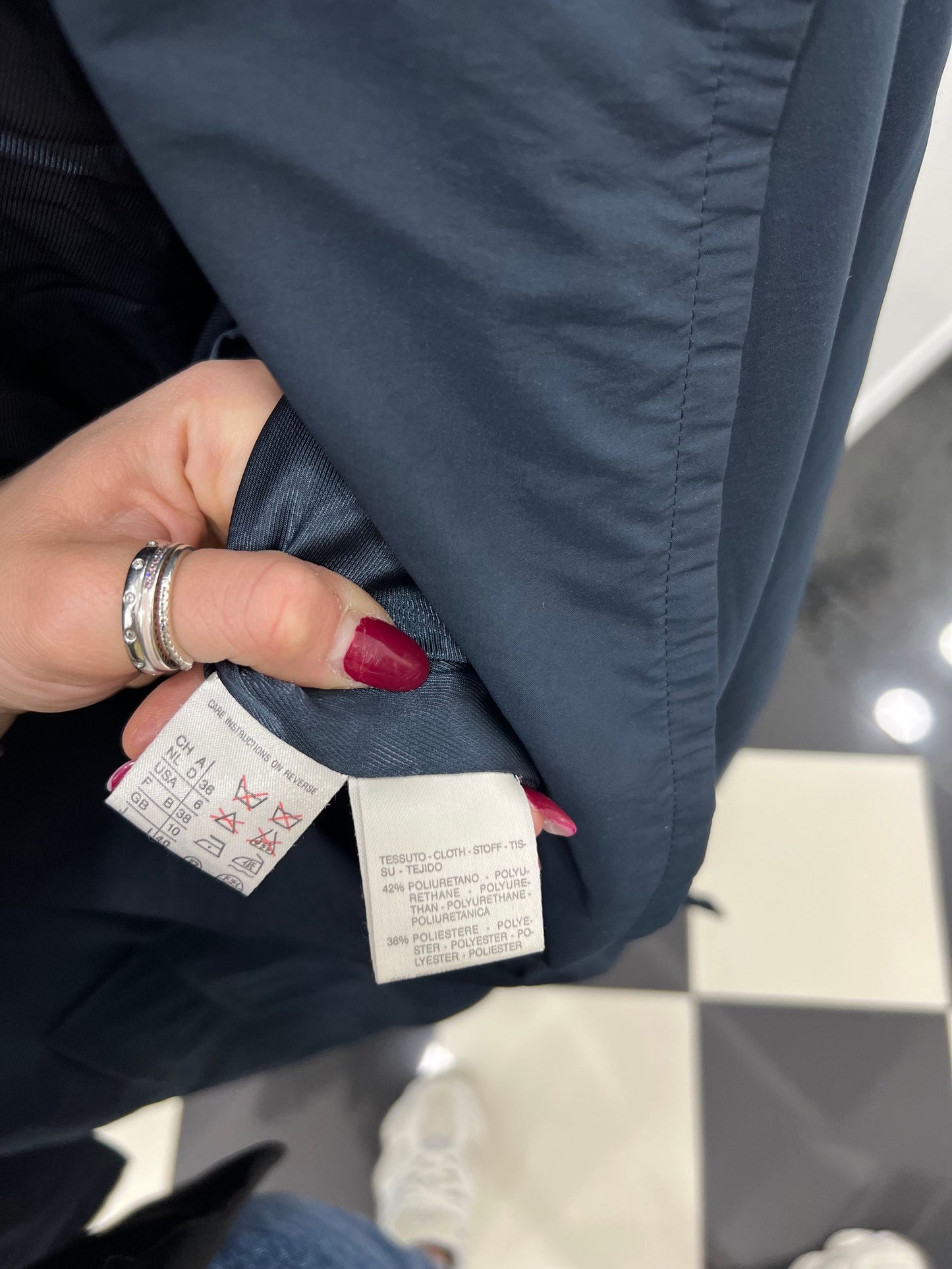 trench max mara