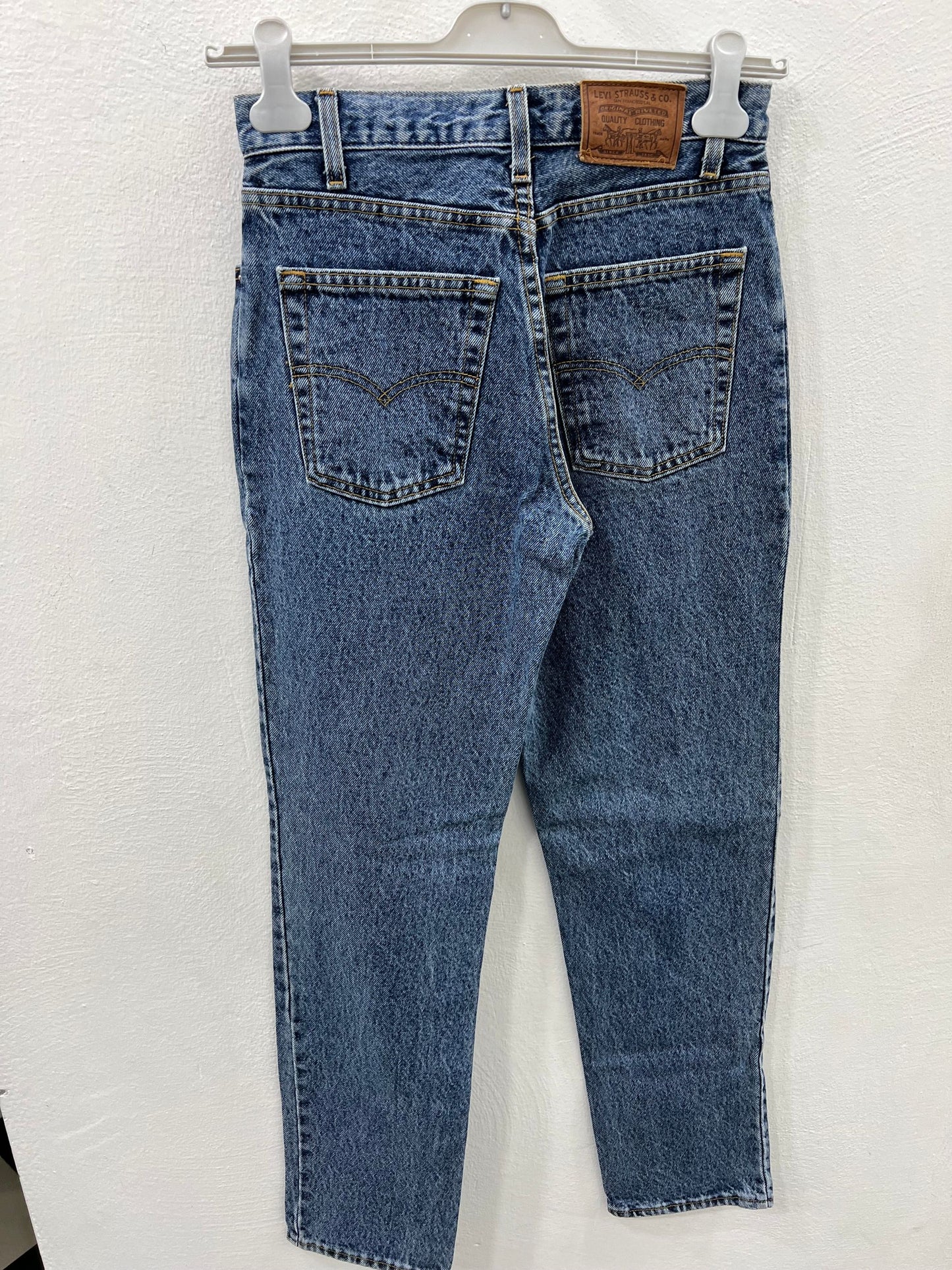 Pantaloni levis