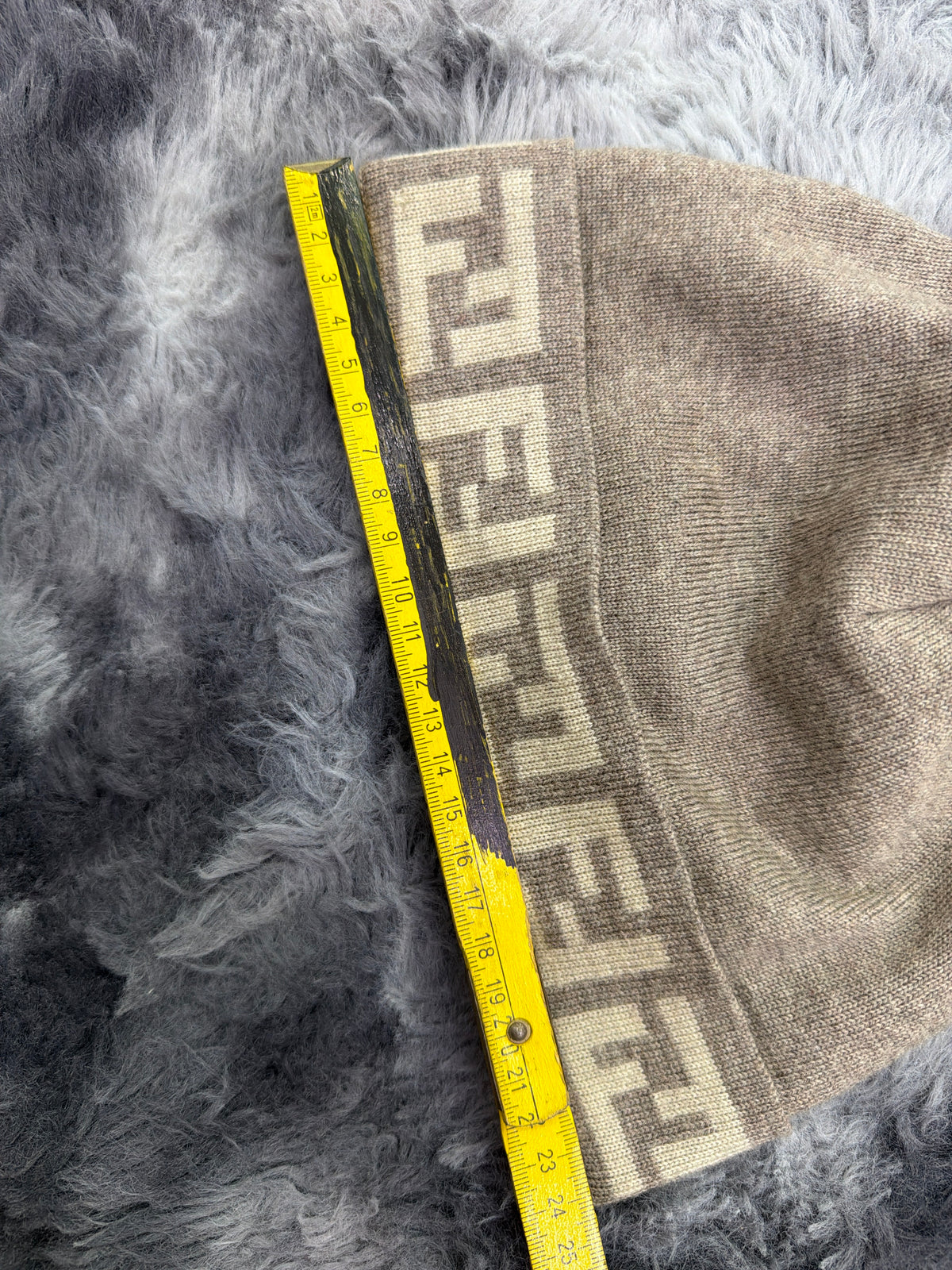 CAPPELLO FENDI