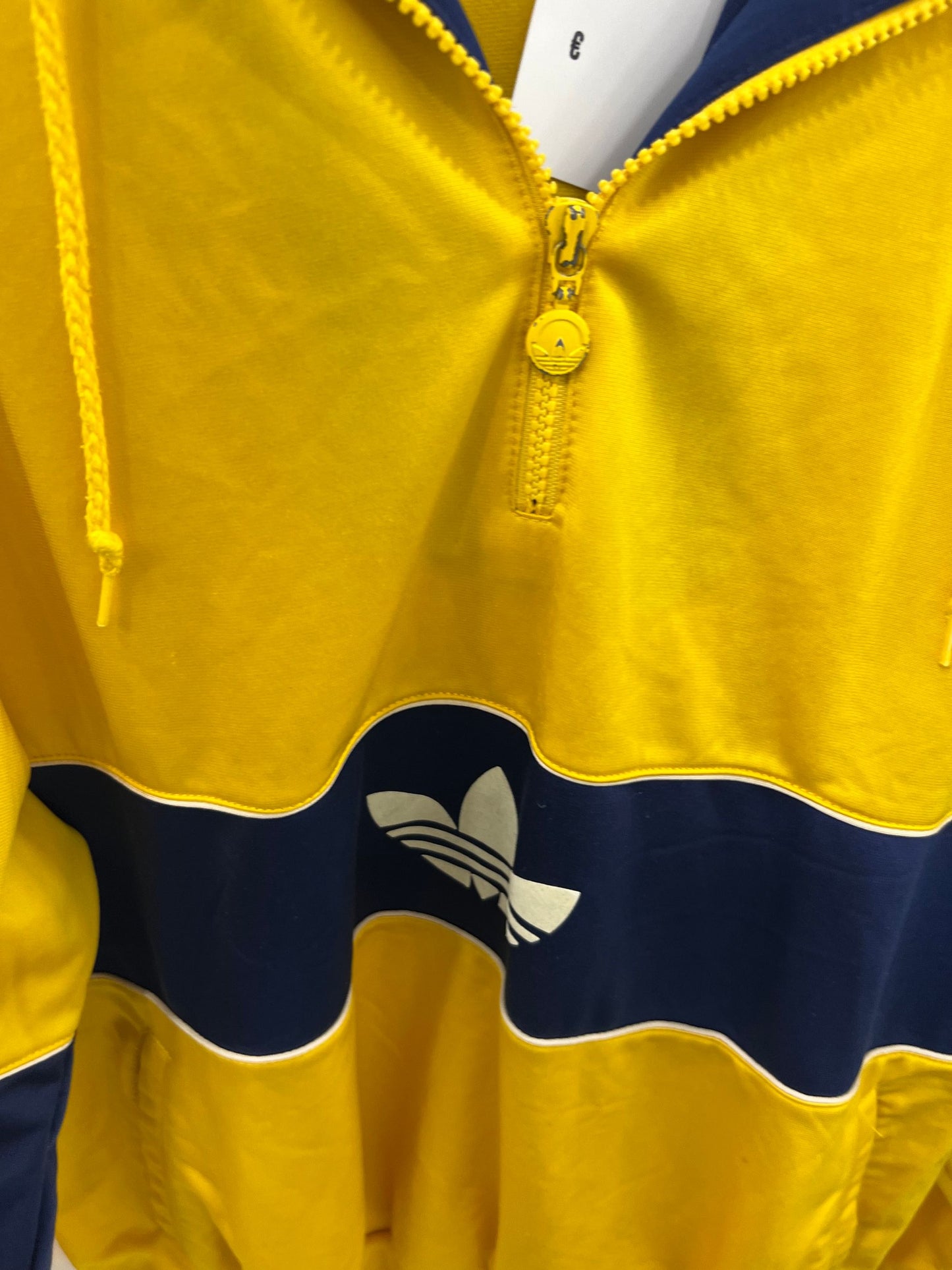 felpa con zip adidas