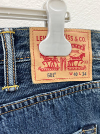 pantalone levi's