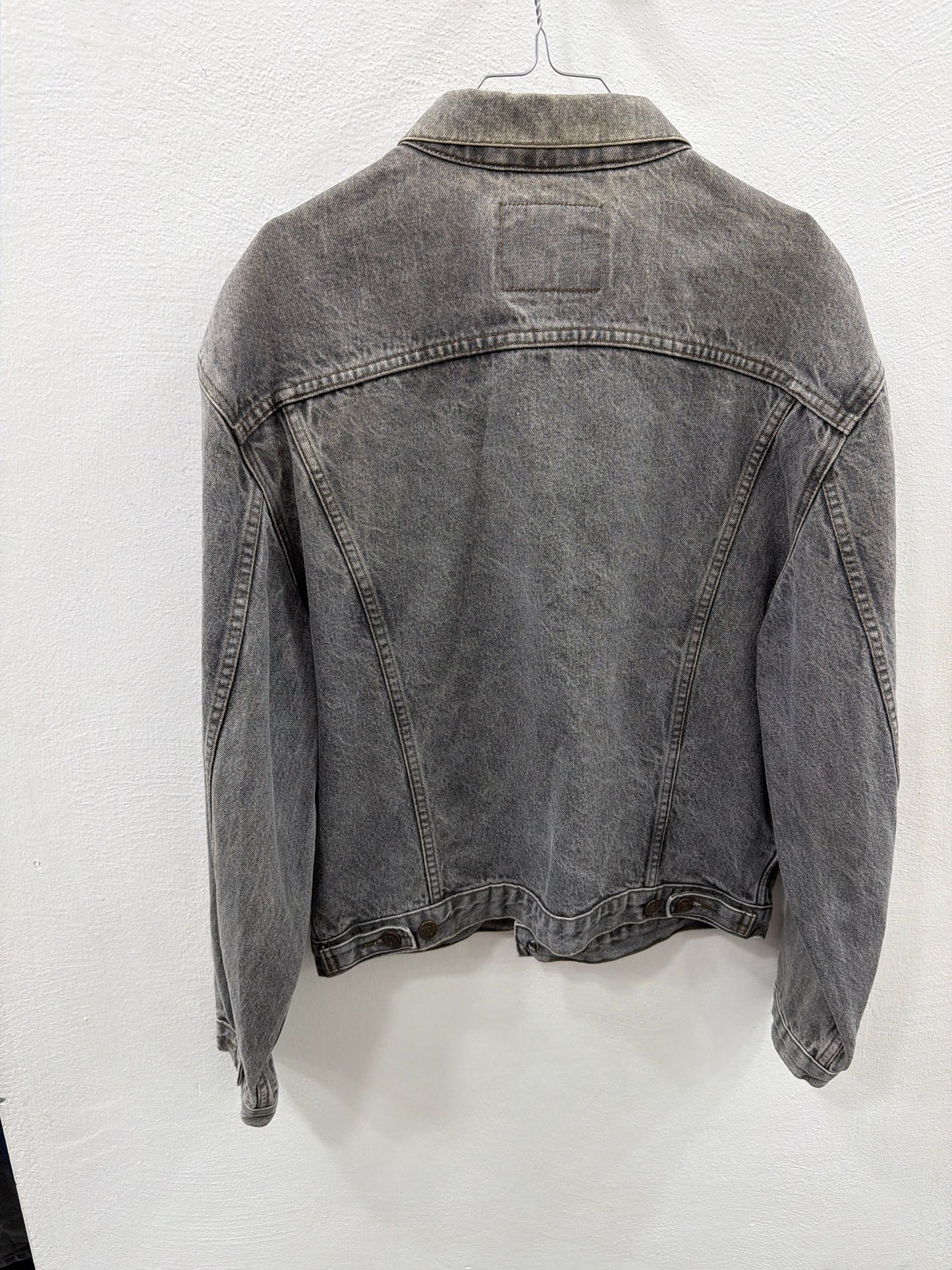 giubbini levi's