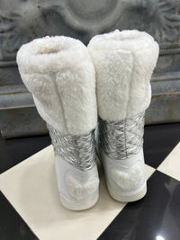 stivali moschino