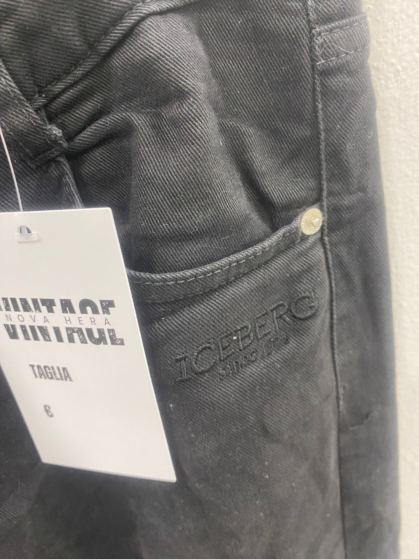 jeans iceberg