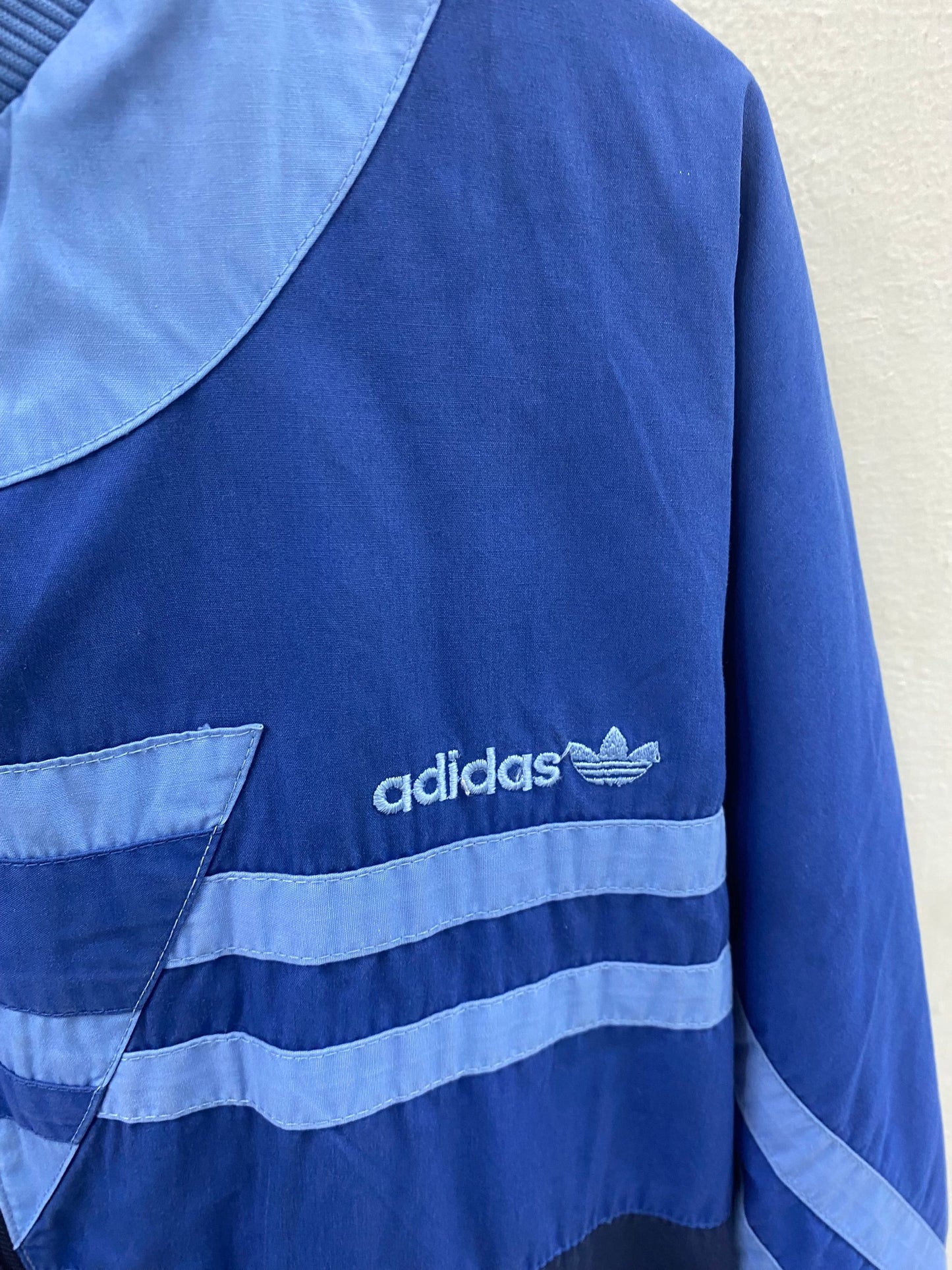 felpa con zip adidas