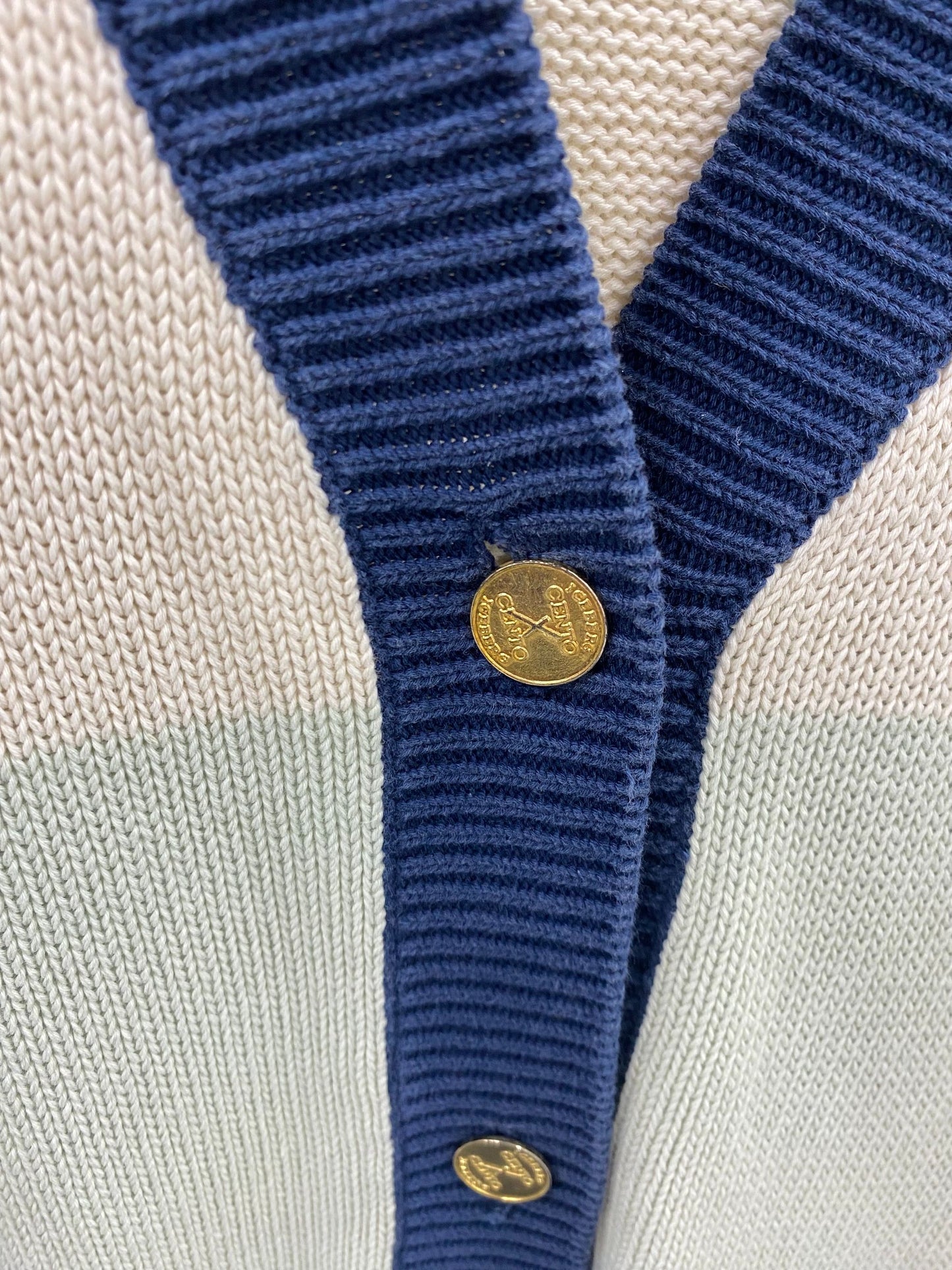cardigan iceberg