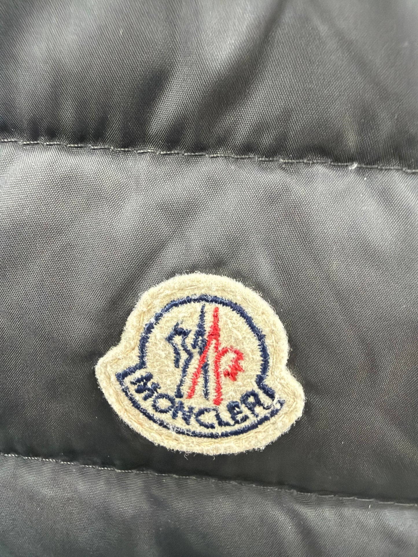 smanicato moncler