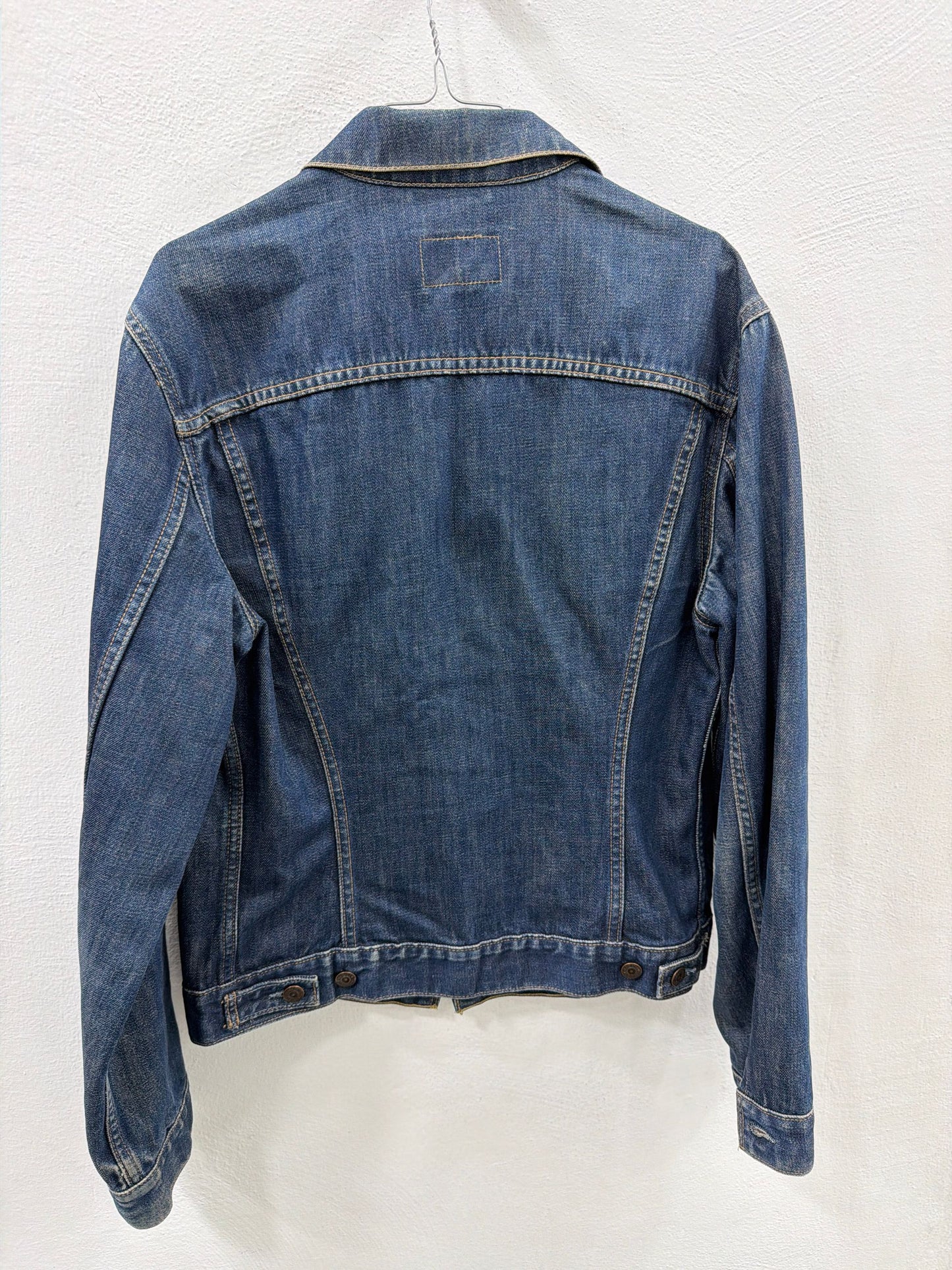 giubbino levi's