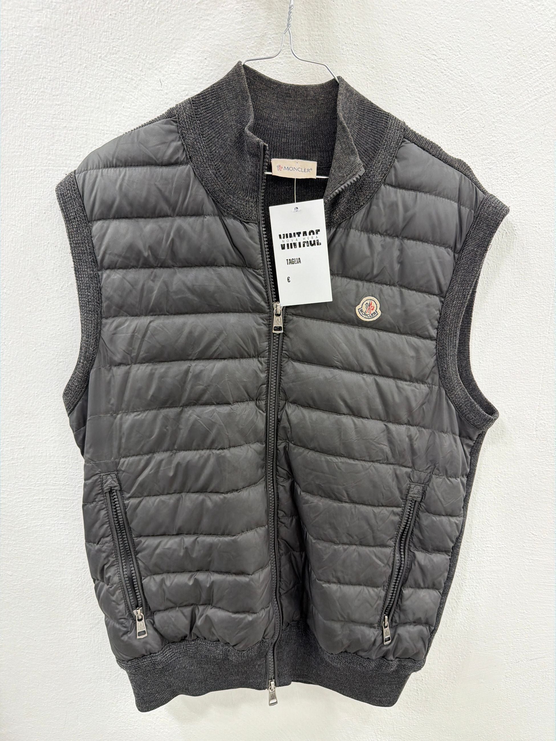 smanicato moncler